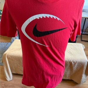 Nike Men's Red and Black Football Graphic Tee
